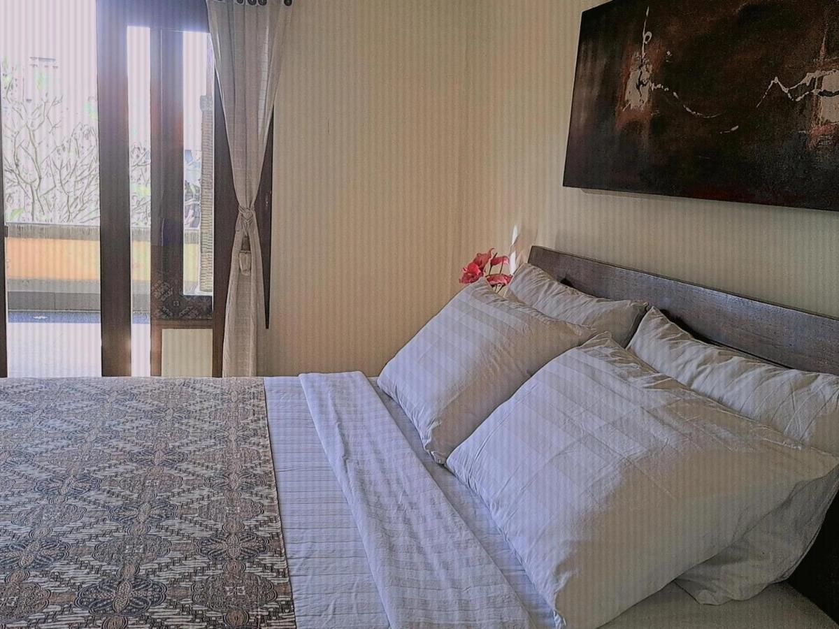 Adi House Homestay Ubud  Ngoại thất bức ảnh