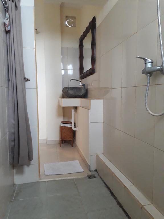 Adi House Homestay Ubud  Ngoại thất bức ảnh