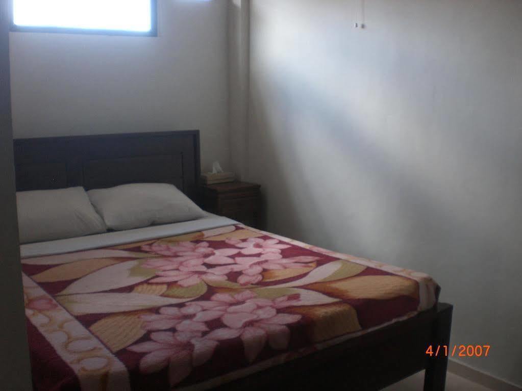 Adi House Homestay Ubud  Ngoại thất bức ảnh