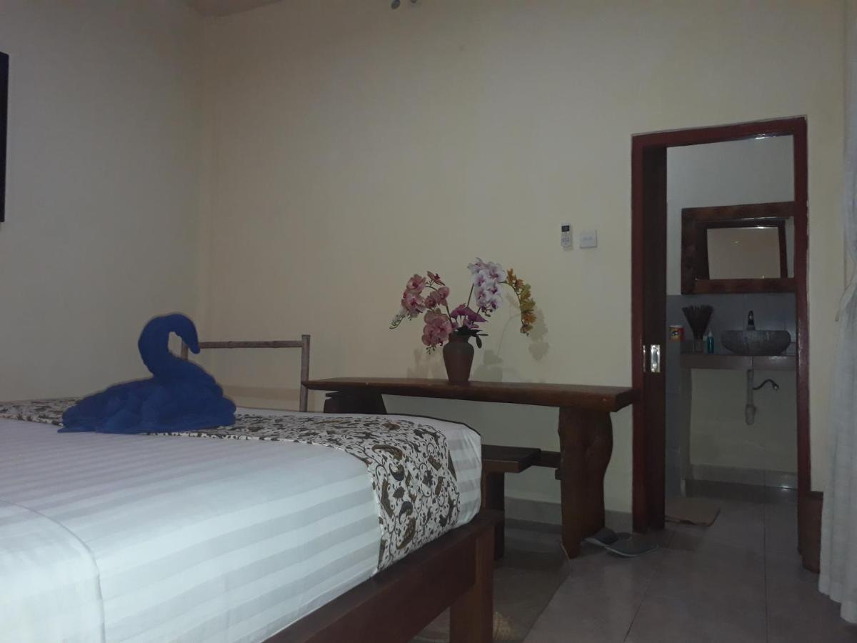 Adi House Homestay Ubud  Ngoại thất bức ảnh