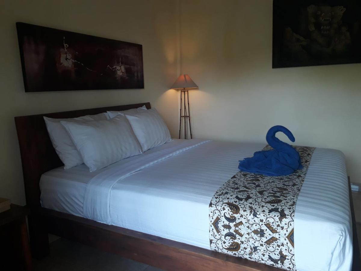 Adi House Homestay Ubud  Ngoại thất bức ảnh