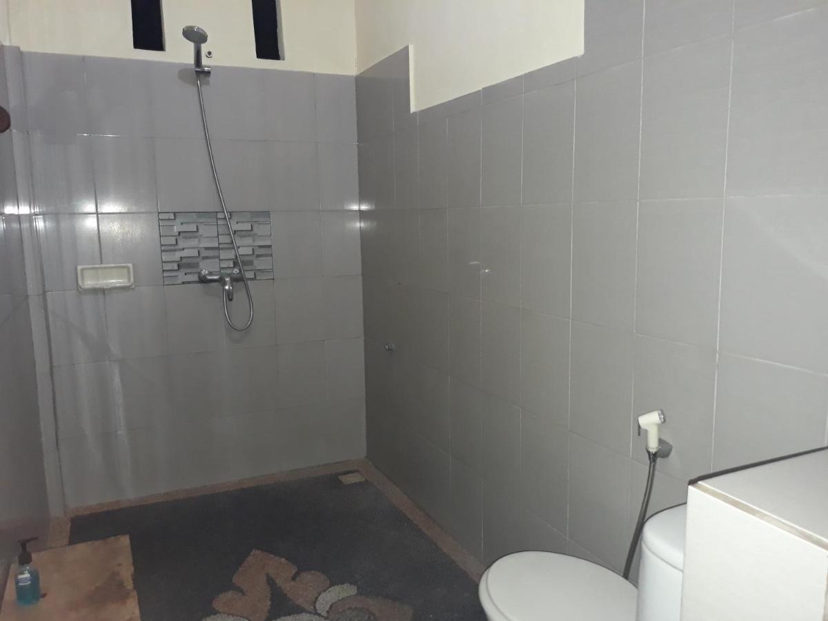 Adi House Homestay Ubud  Ngoại thất bức ảnh