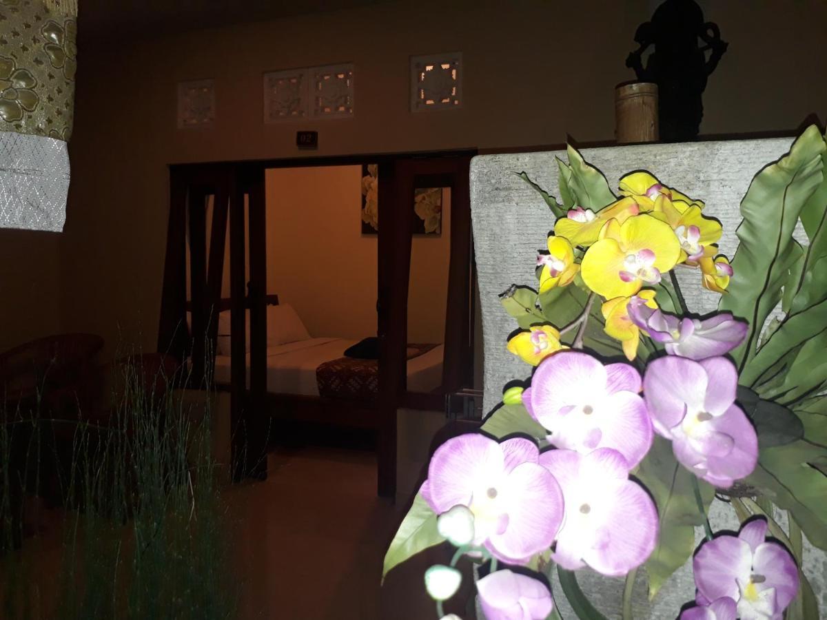 Adi House Homestay Ubud  Ngoại thất bức ảnh